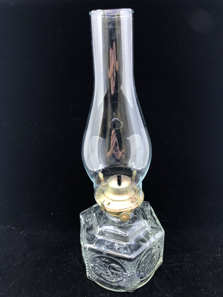 VTG HEXAGON OIL LAMP.