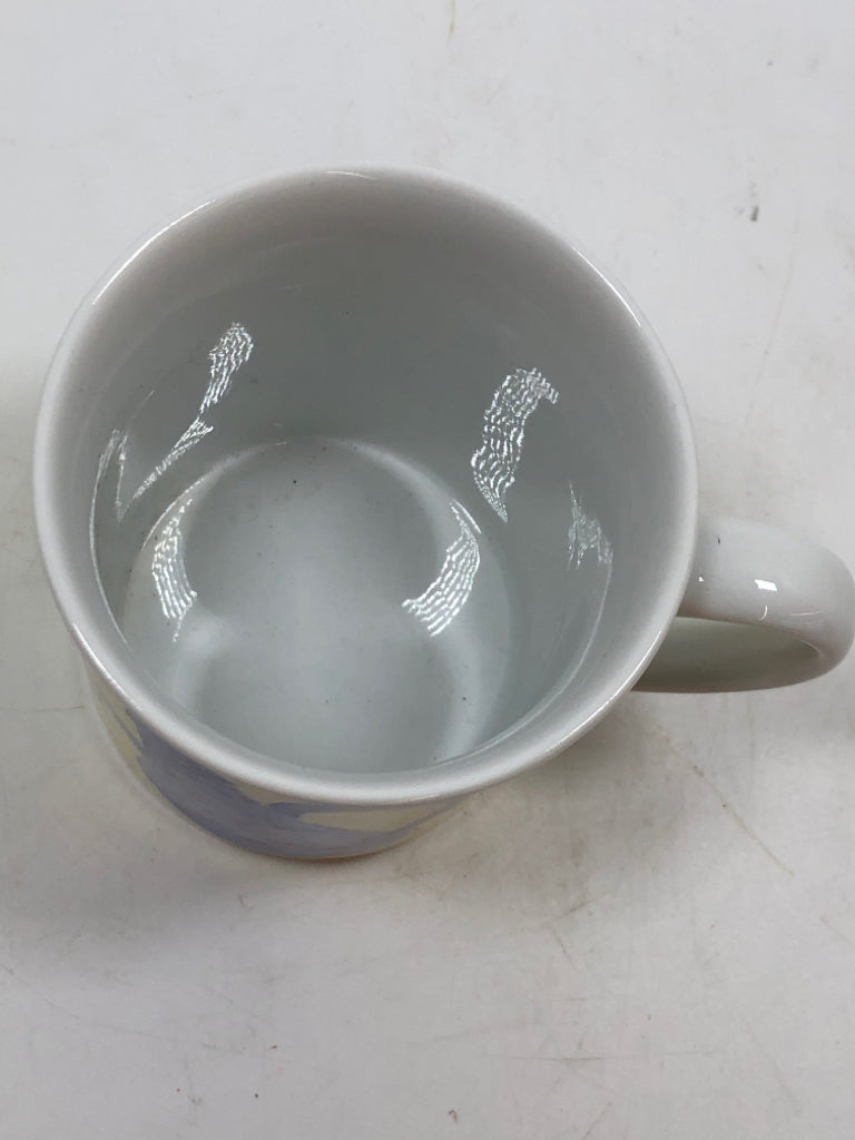 TEAPOT PAINTED MUG.