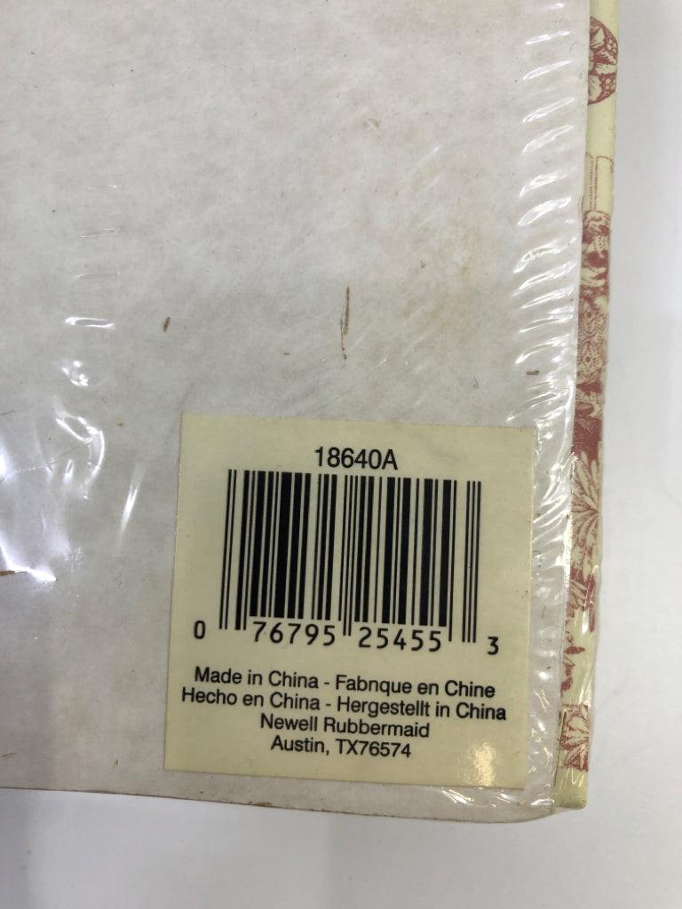 NIP NOTEBOOK PHOTO ALBUM GIFT SET.