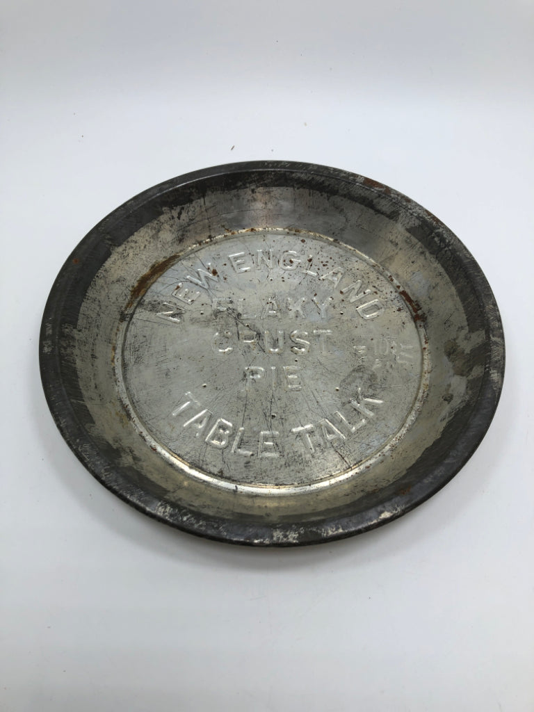VTG TABLE TALK PIE DISH.