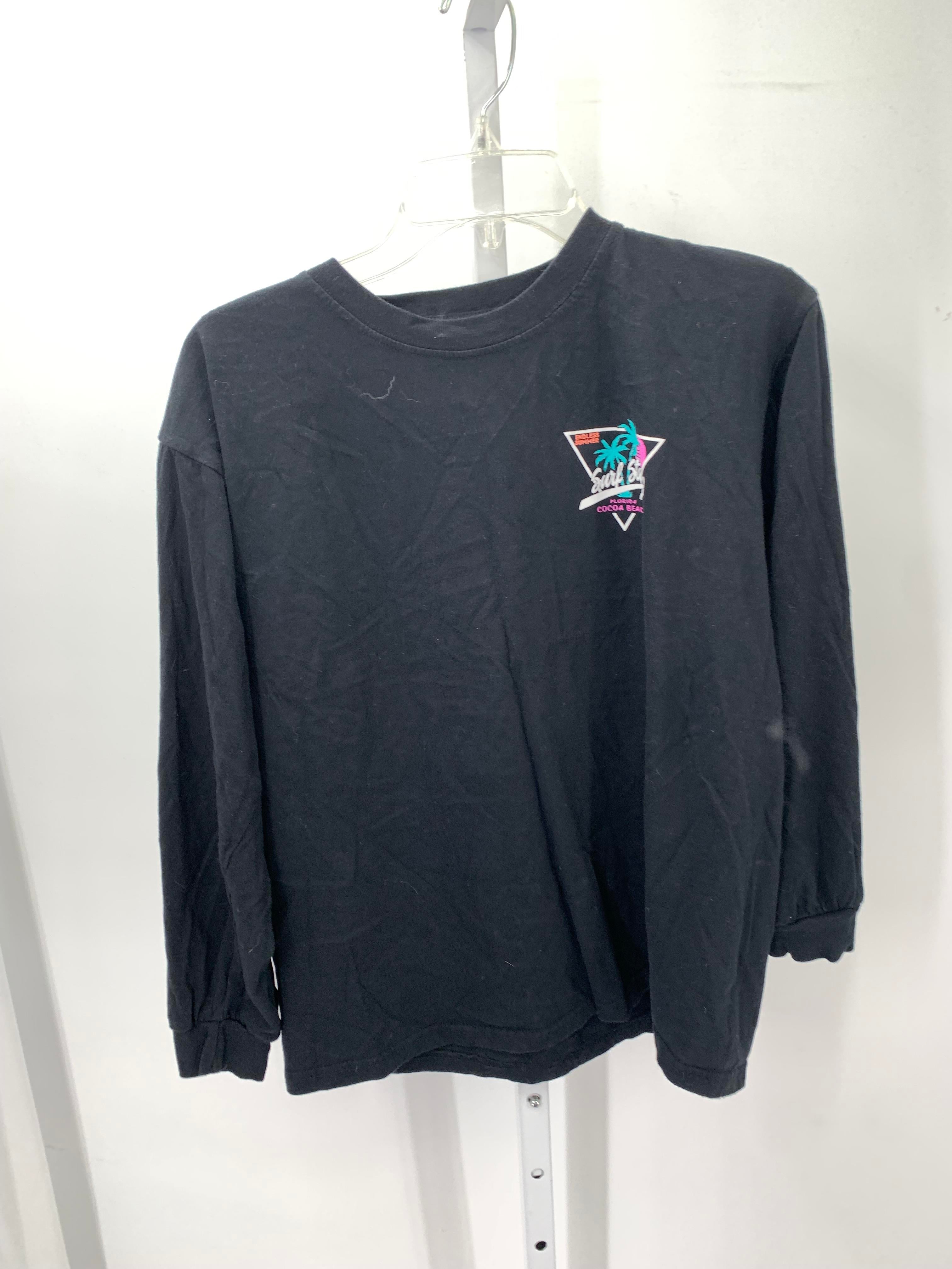 Size Medium Juniors Long Sleeve Shirt