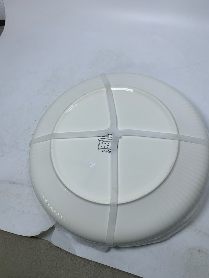 NWT 4 IVORY & STONE DINNER PLATES.