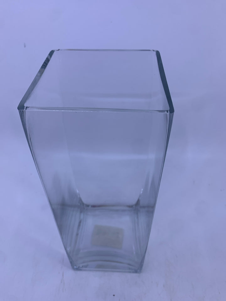 TALL SQUARE THICK GLASS VASE.
