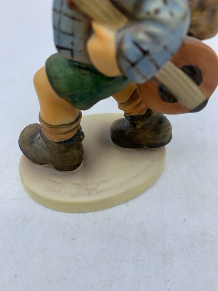 VTG HUMMEL THE RUN A WAY BOY HOLDING CANE #327 1972.