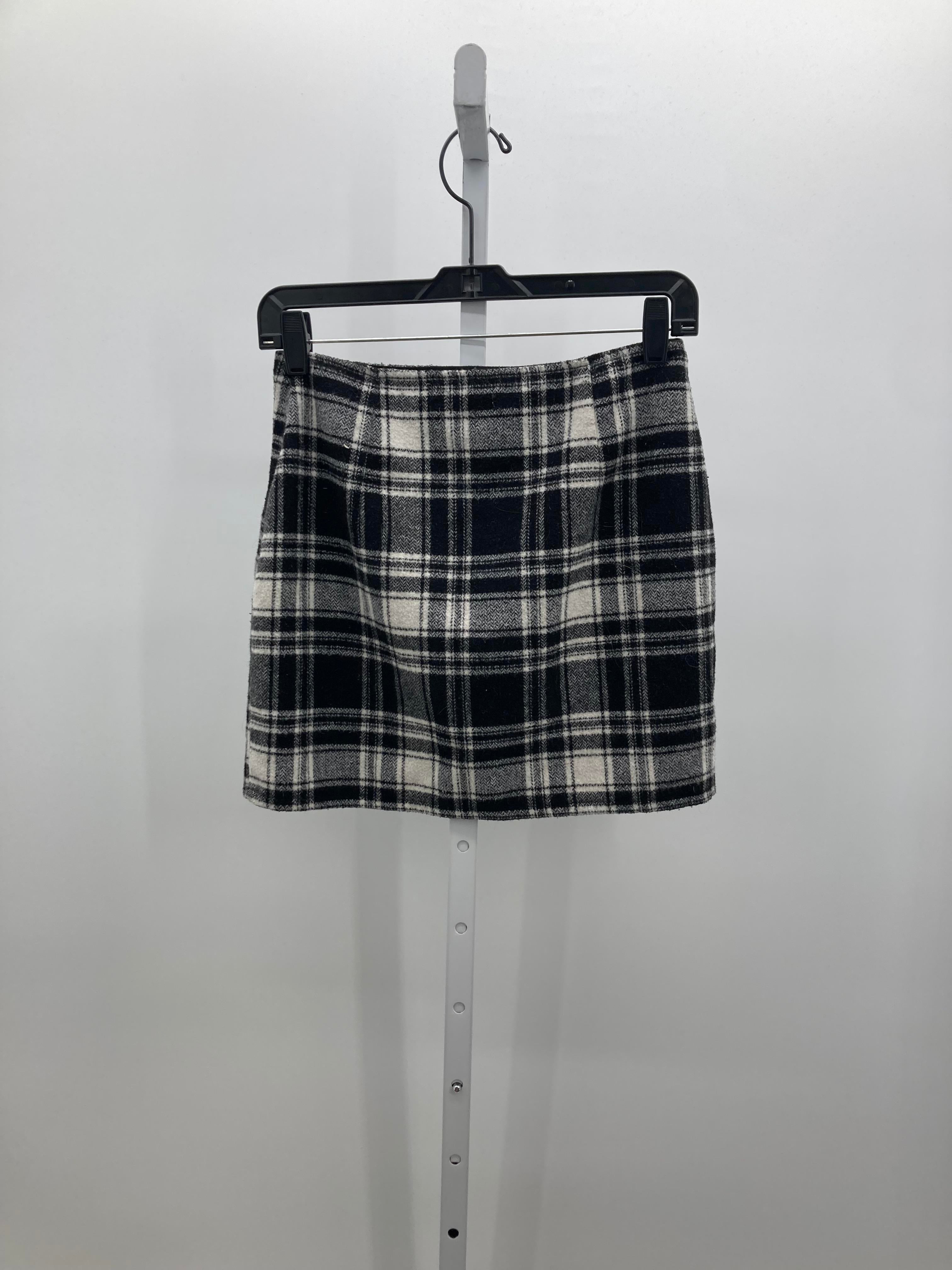Hollister Size 1 Juniors Skirt