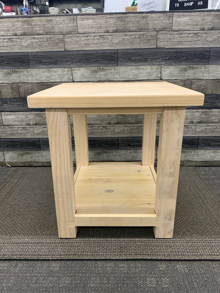 BLONDE WOOD WHITE WASH TABLE.