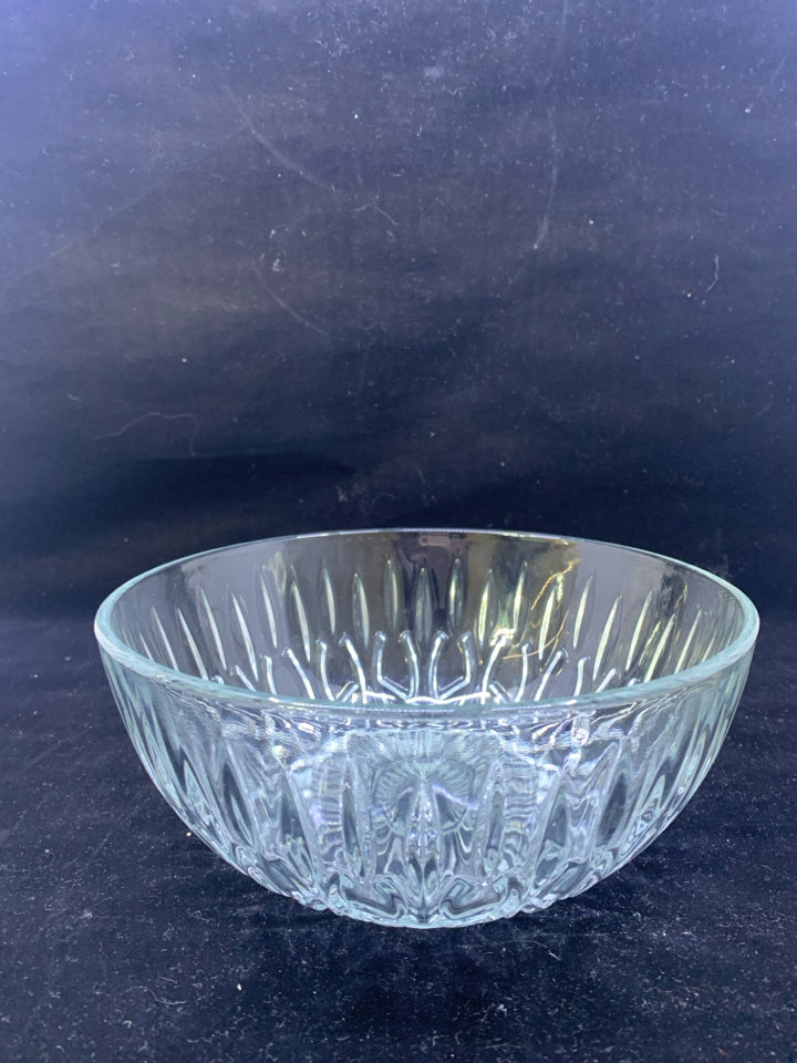 CUT GLASS SERVING BOWL.