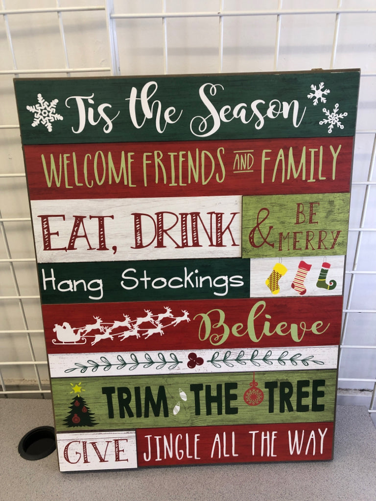 TIS THE SEASON WOOD WALL ART.