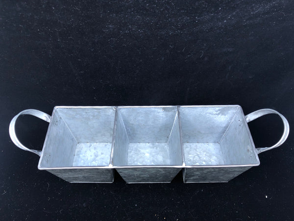 3 DIVIDED GALVANIZED BUCKET W HANDLES.