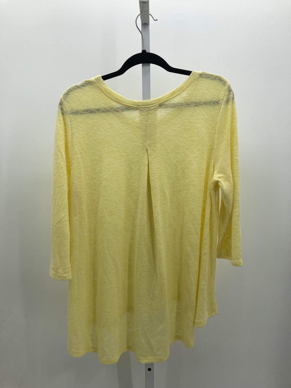Size Large Misses 3/4 Sleeve Sweater