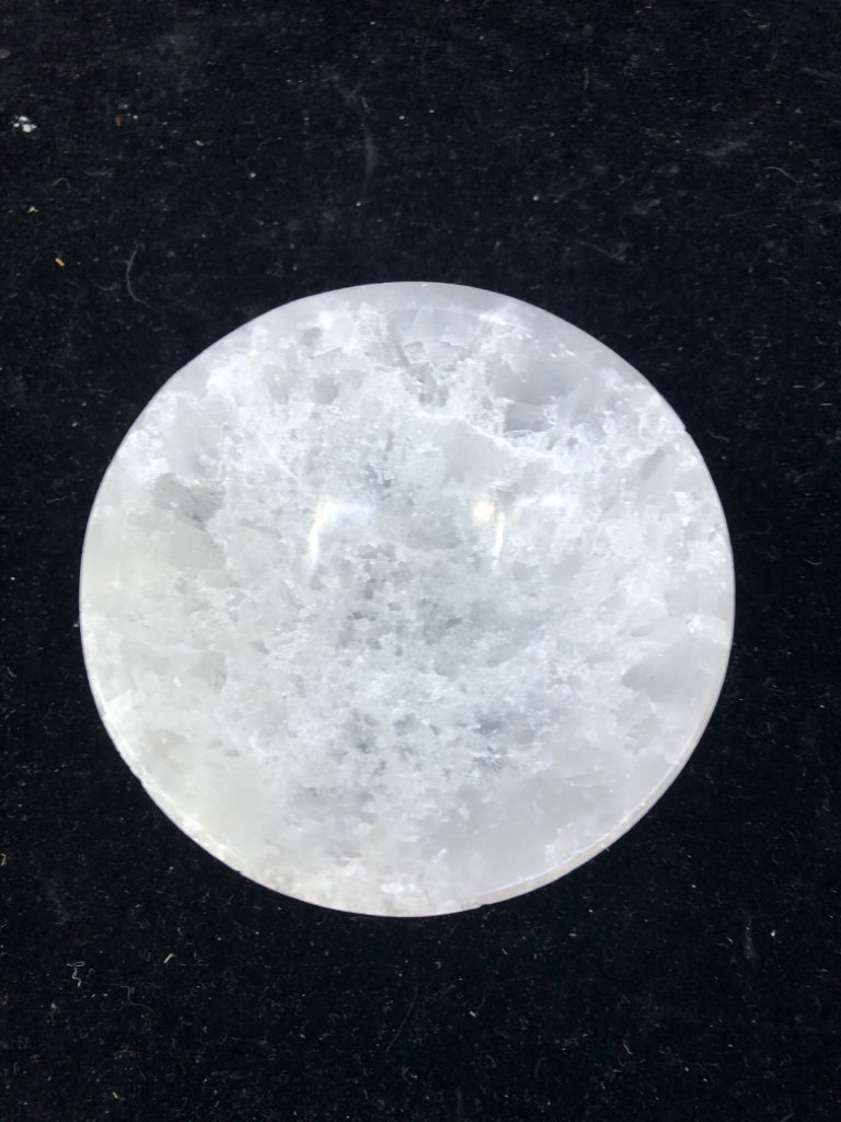 SMALL CRYSTAL CATCH BOWL.