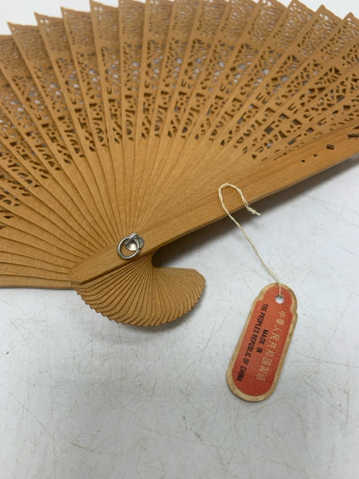 VTG SANDALWOOD FOLDING HAND FAN CUT OUT FLORAL.