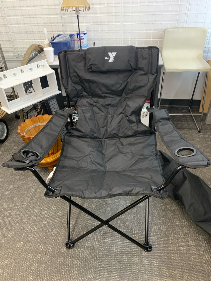 BLACK RECLINING SPORTS CHAIR W/DETACHABLE YMCA HEAD REST.