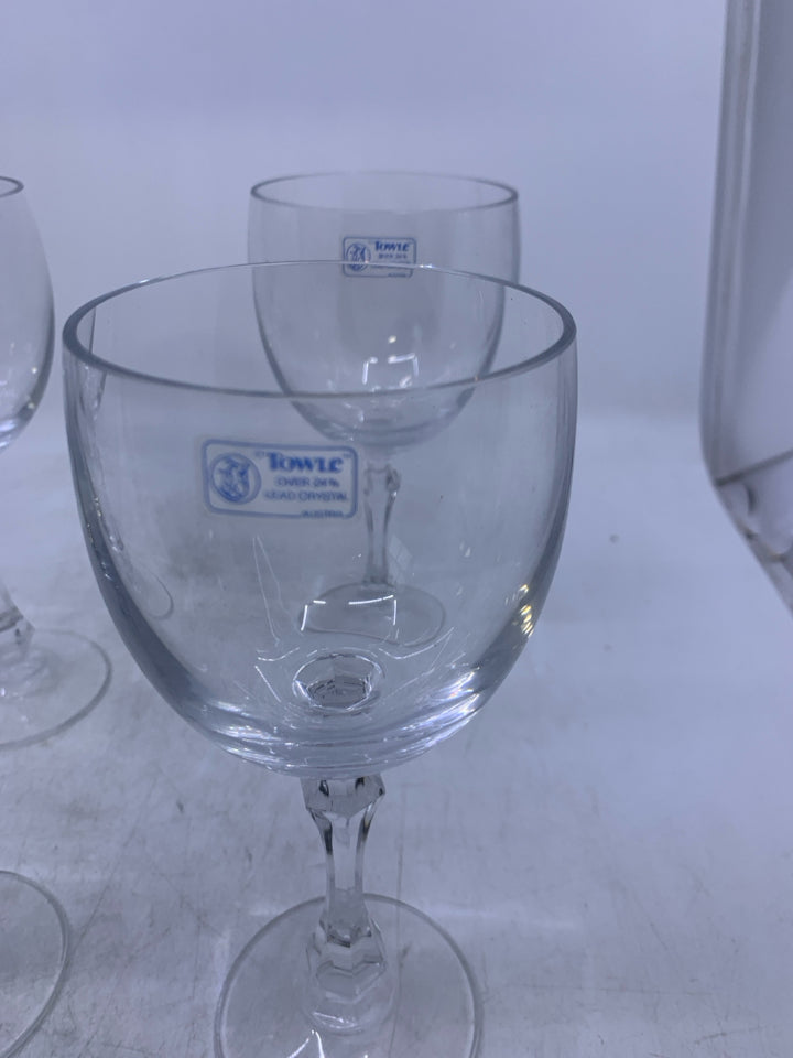 4 CLEAR CRYSTAL WINE GLASSES.