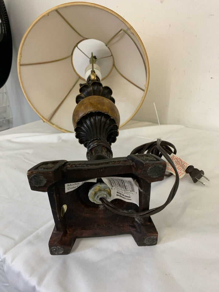 DARK MARBLE URN SCROLL LAMP W TAN SHADE.