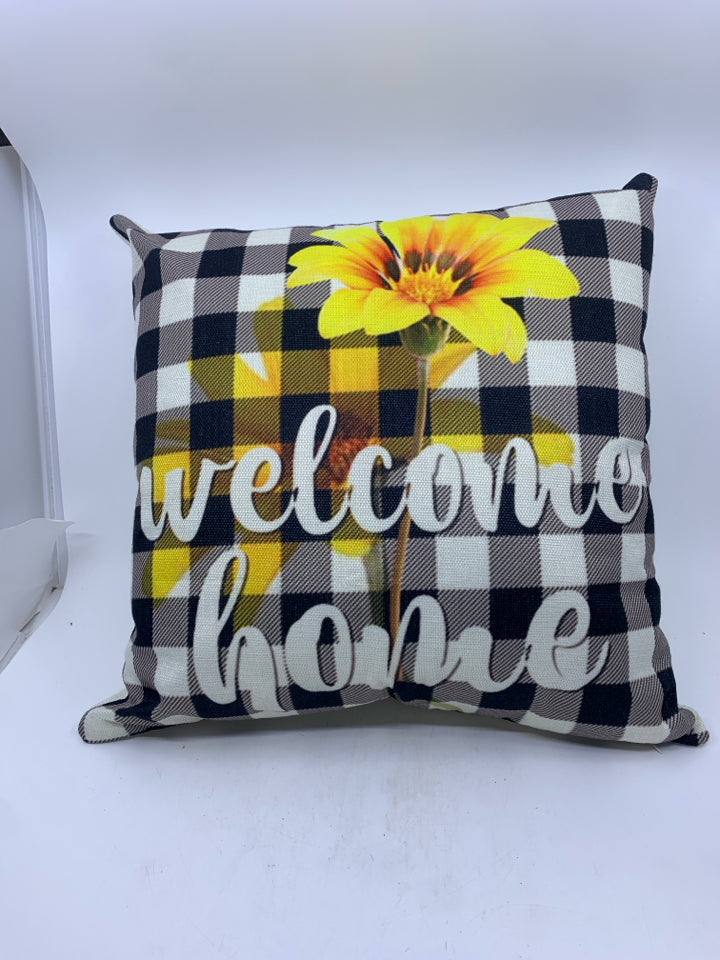 BUFFALO PLAID WELCOME HOME SUNFLOWER PILLOW.