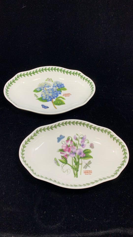 2 BOTANIC GARDEN RUFFLE EDGE SERVING TRAY.