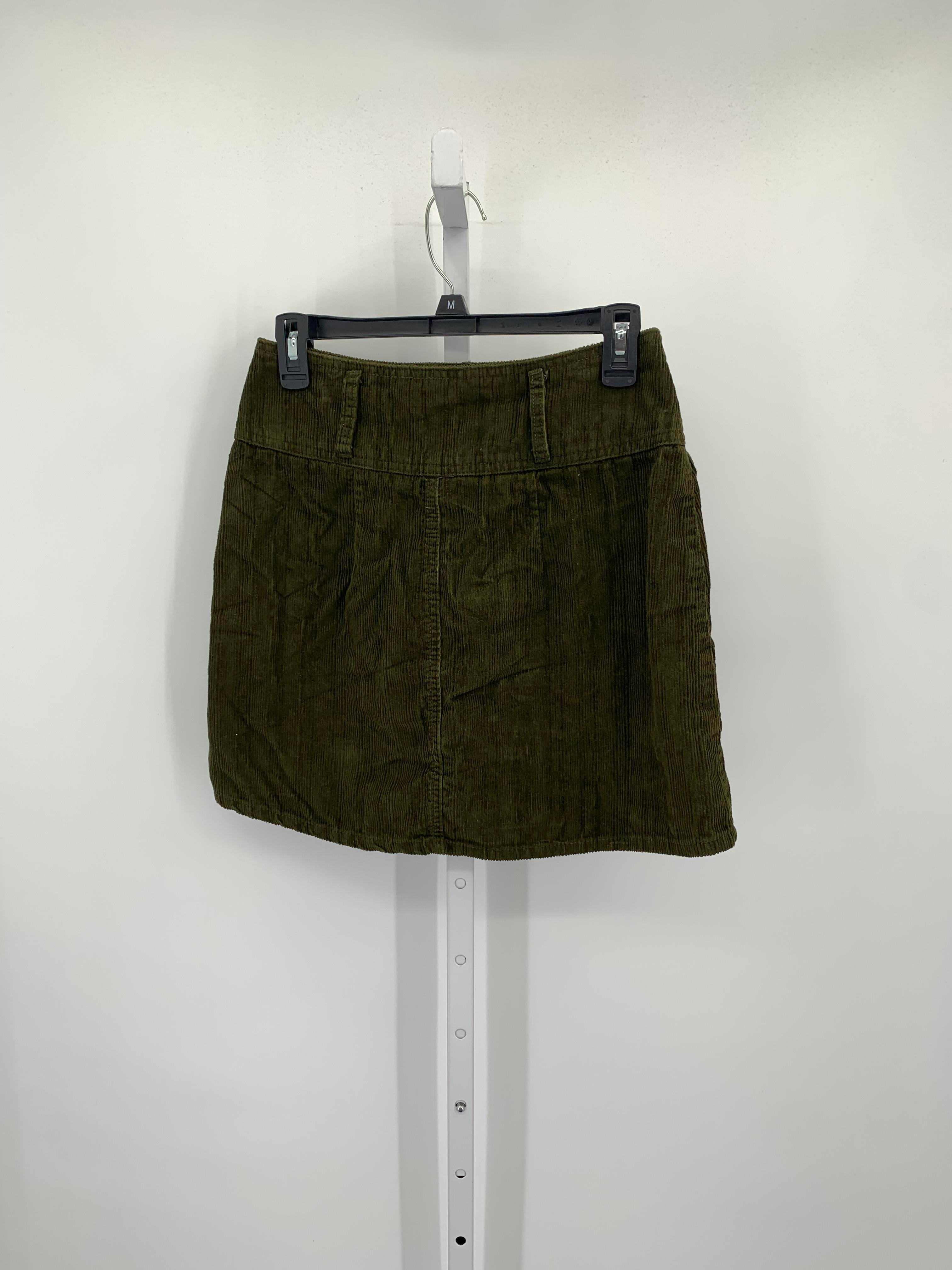 Size 5 Juniors Skirt