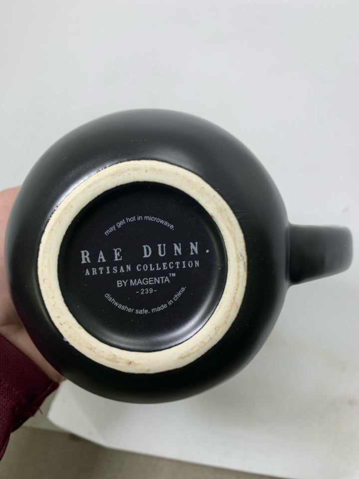 MATTE "CREAM" CREAMER.
