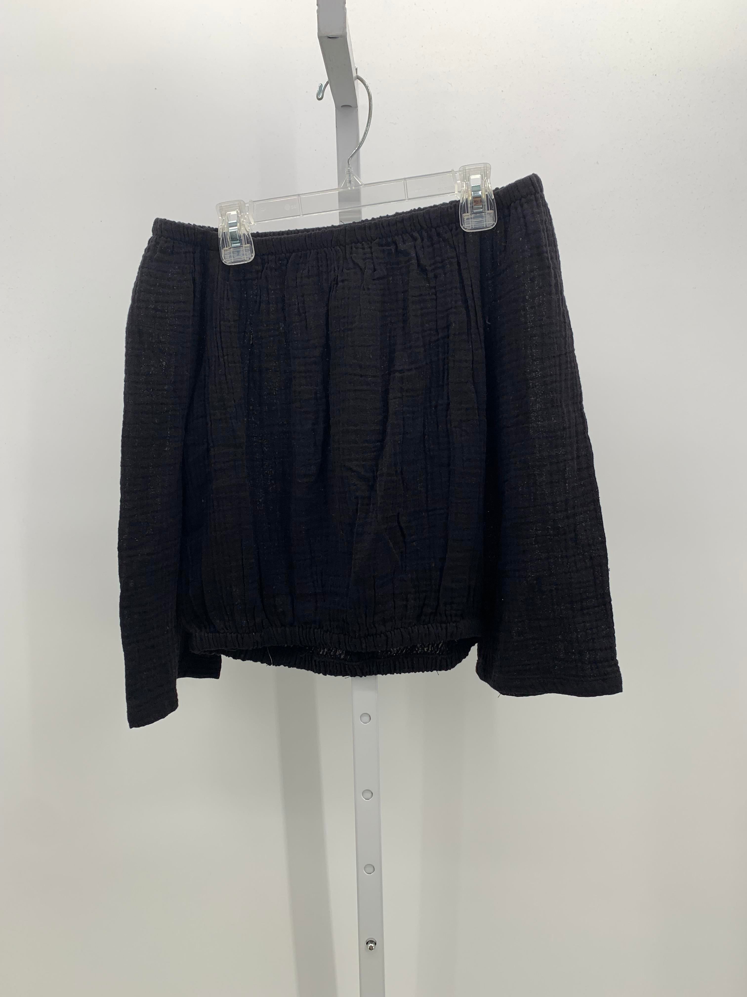 Size Small Juniors Long Sleeve Shirt