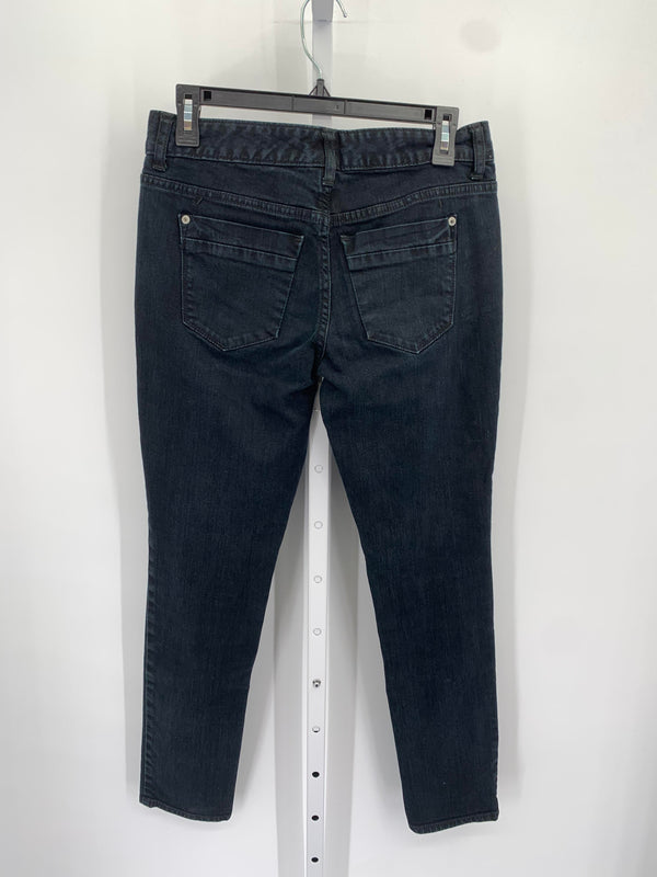Mossimo Size 4 Short Misses Jeans