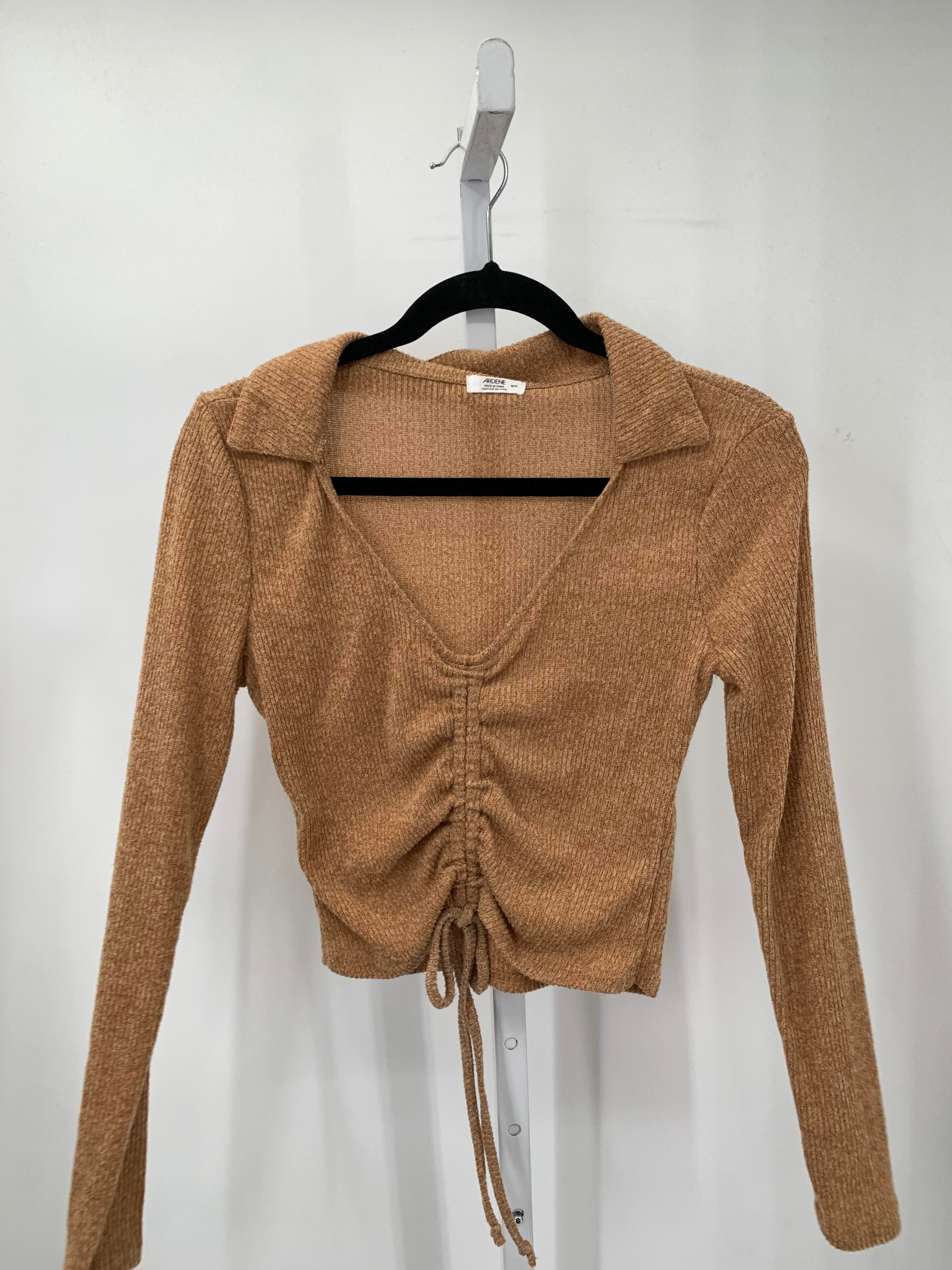 Size Medium Juniors Long Sleeve Sweater