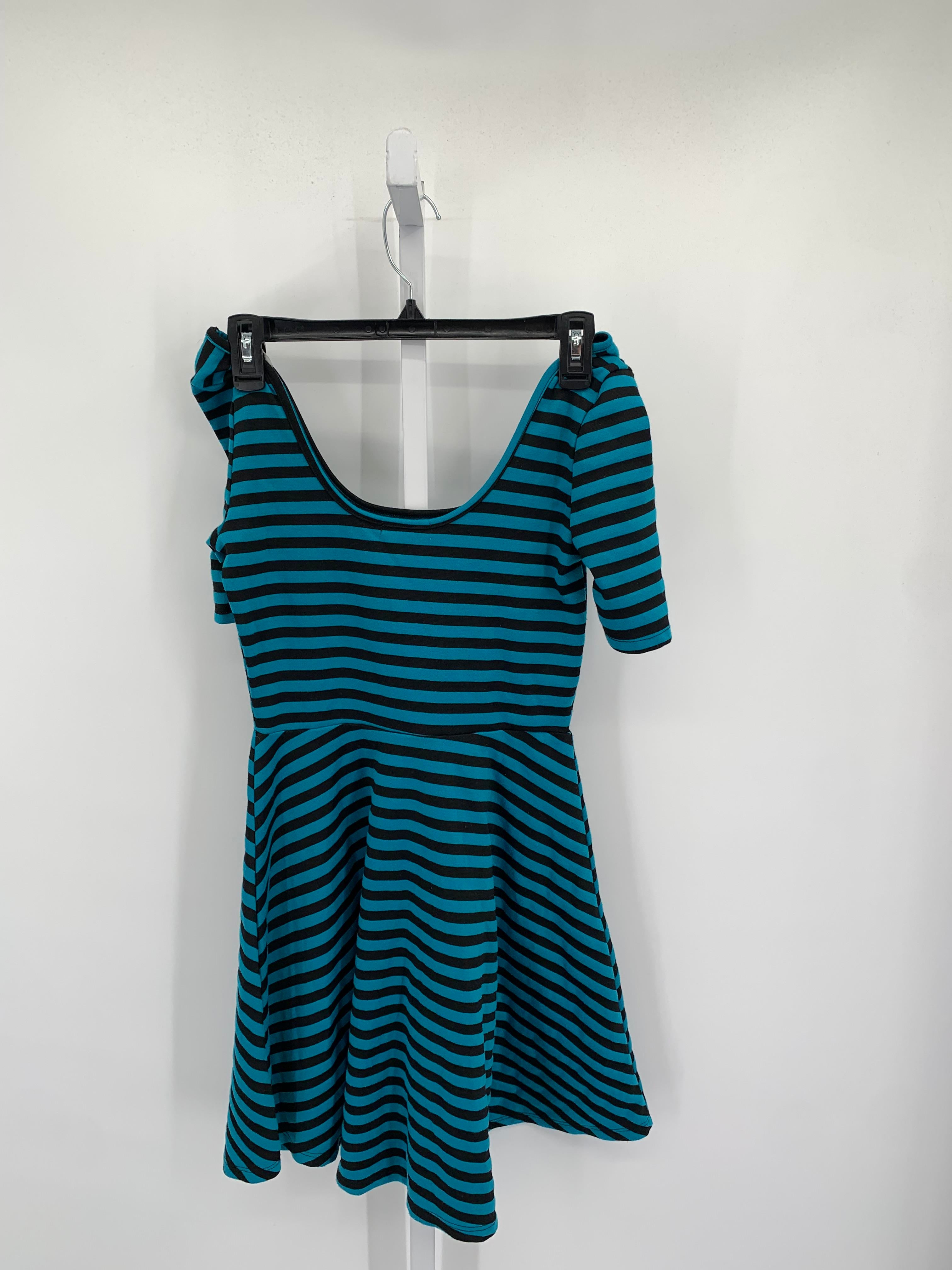 Delia's Size Small Juniors Short Sleeve Dress