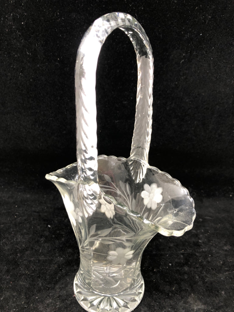 VTG ETCHED GLASS BASKET W/FLOWERS.
