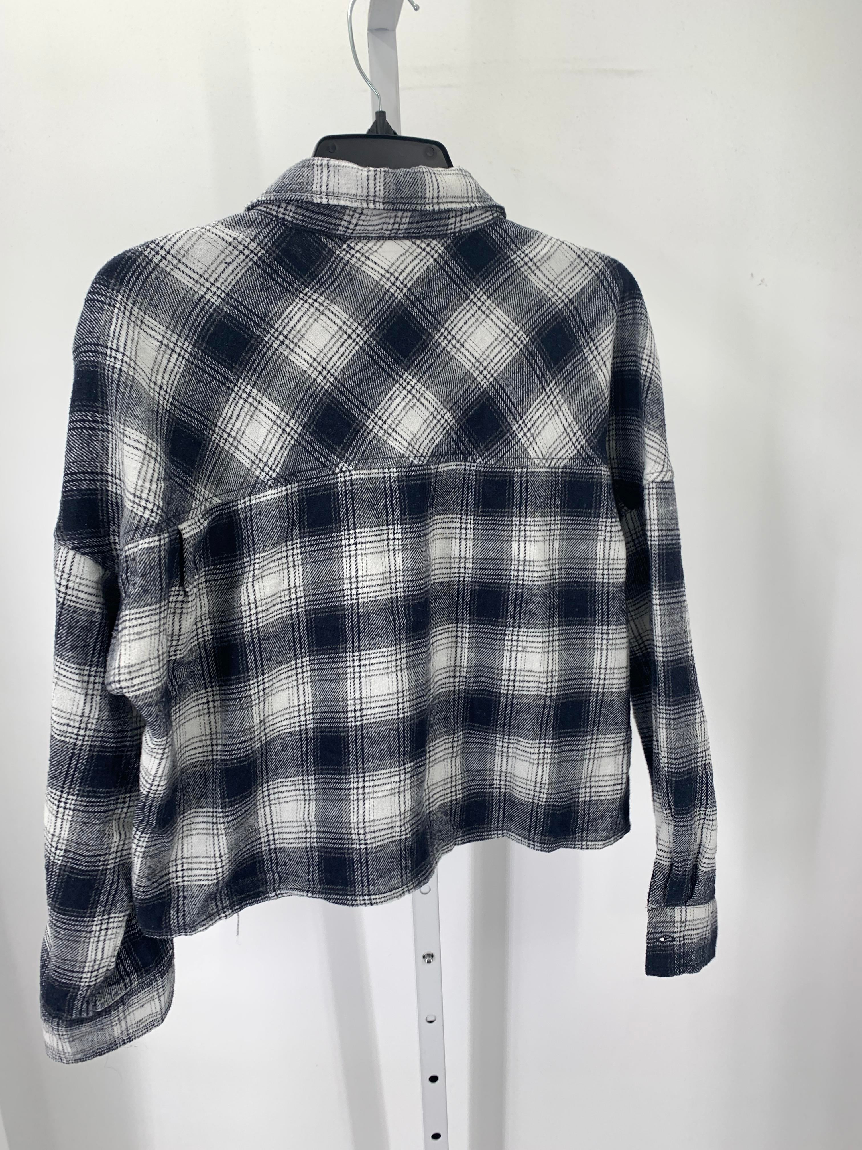 Ci Sono Size Medium Juniors Long Sleeve Shirt