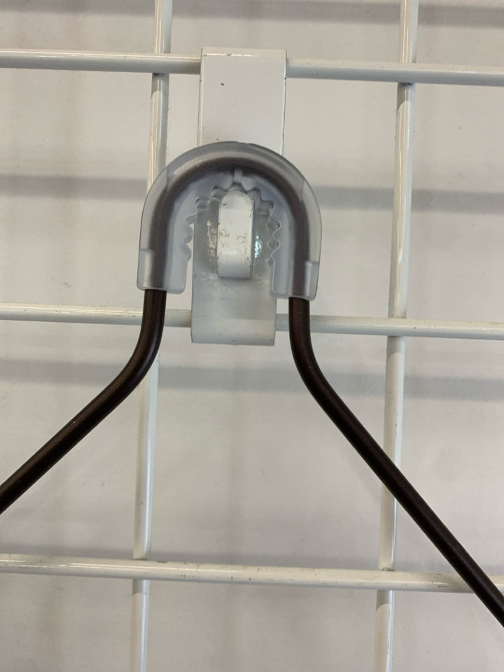 BROWN METAL SHOWER CADDY.
