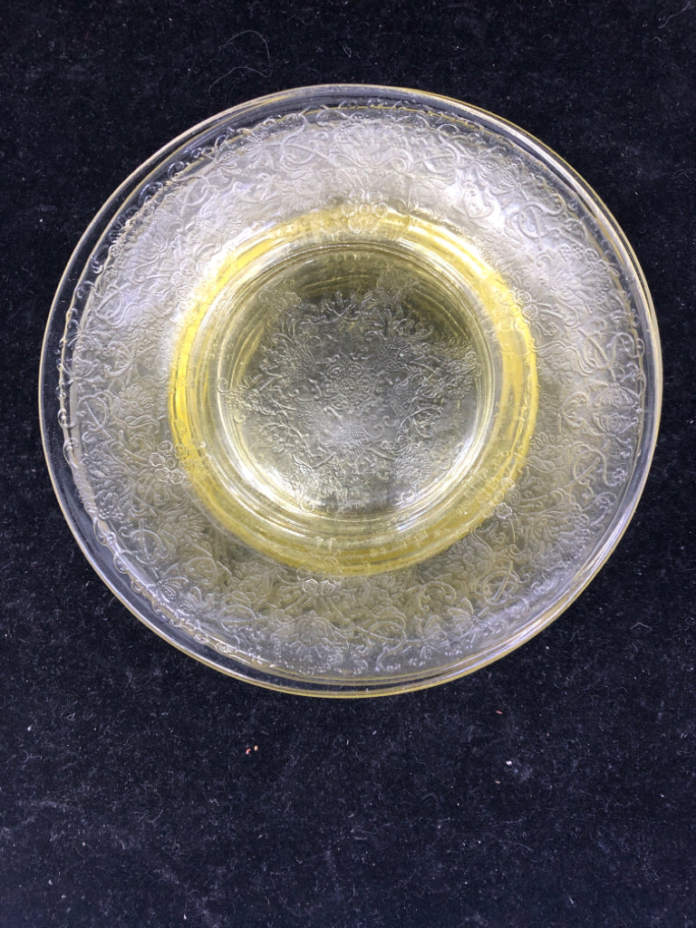 6 VTG YELLOW DEPRESSION GLASS SNACK PLATES.
