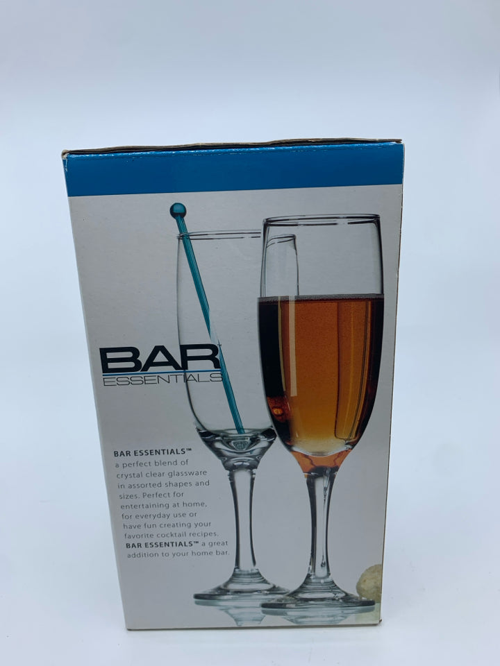 NIB 4 BAR CHAMPAGNE FLUTES.