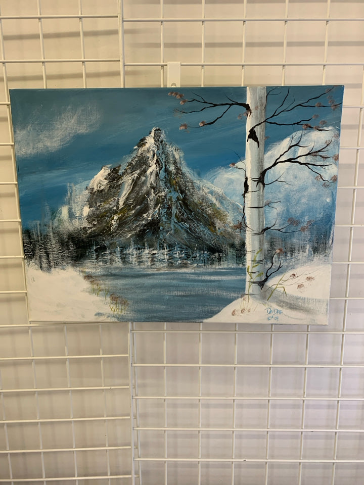 SNOWY MOUNTAIN CANVAS WALL HANGING.
