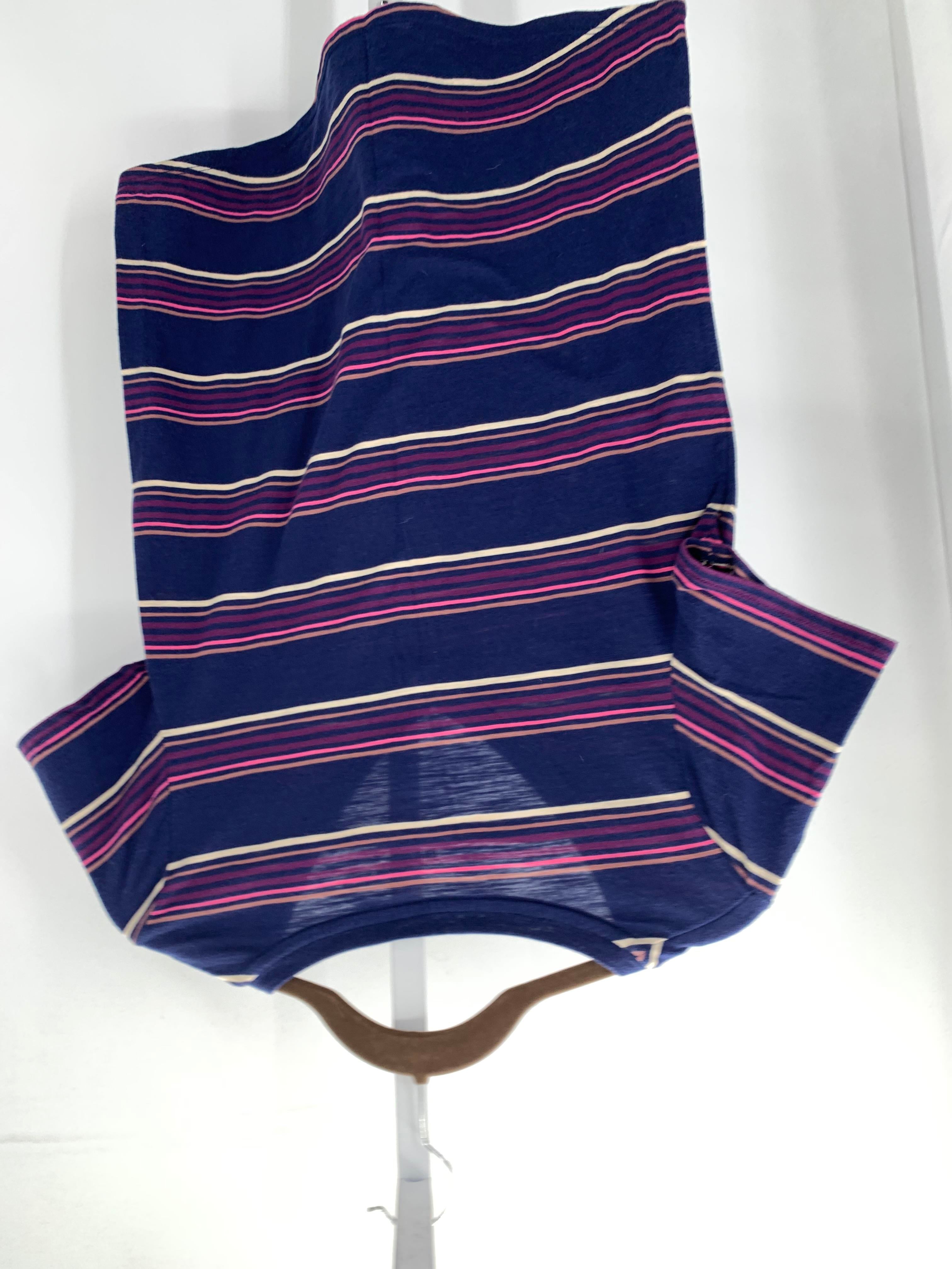 Mossimo Size Small Misses Short Sleeve Shirt