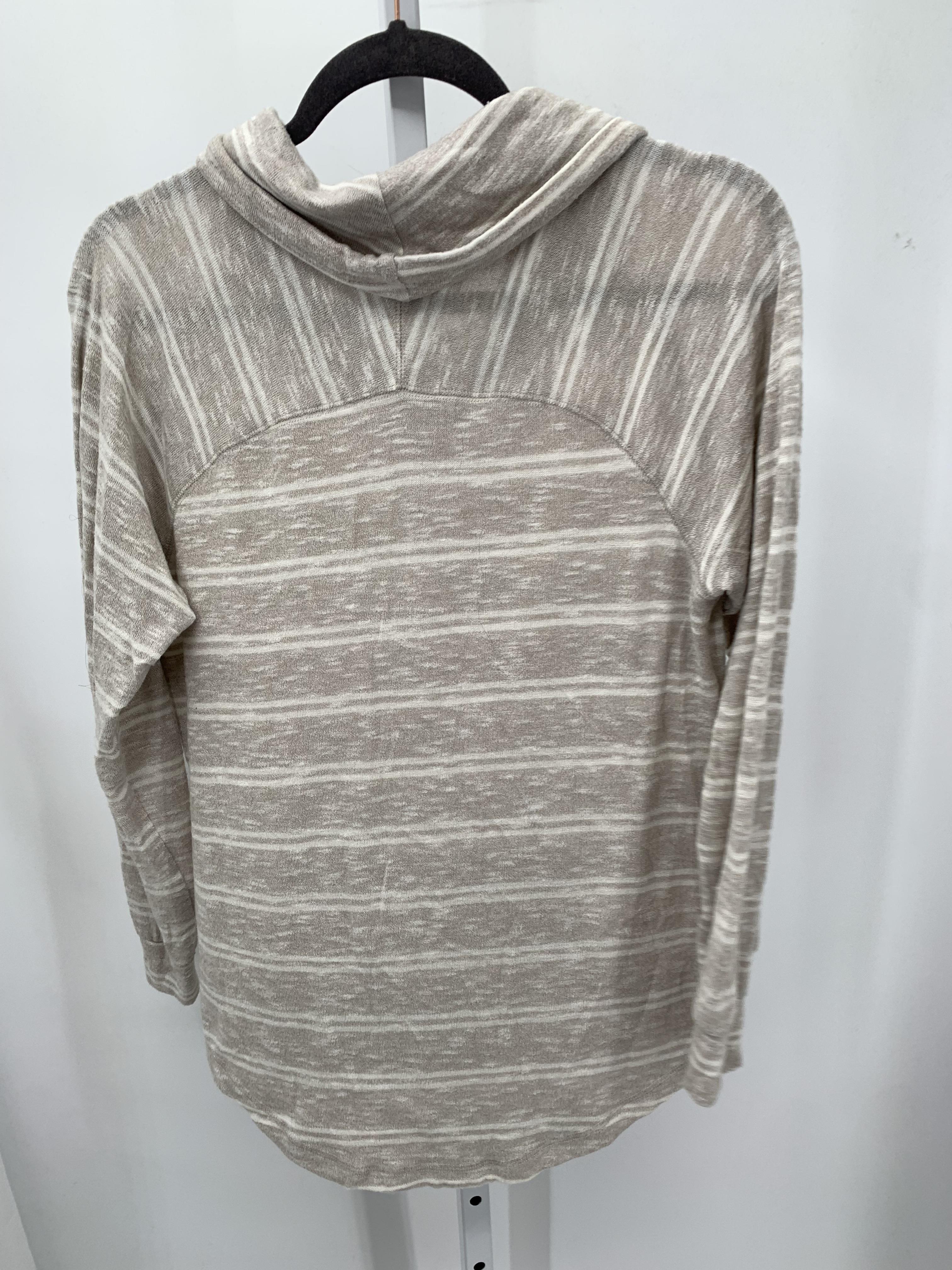 Ultra Flirt Size Medium Juniors Long Sleeve Shirt