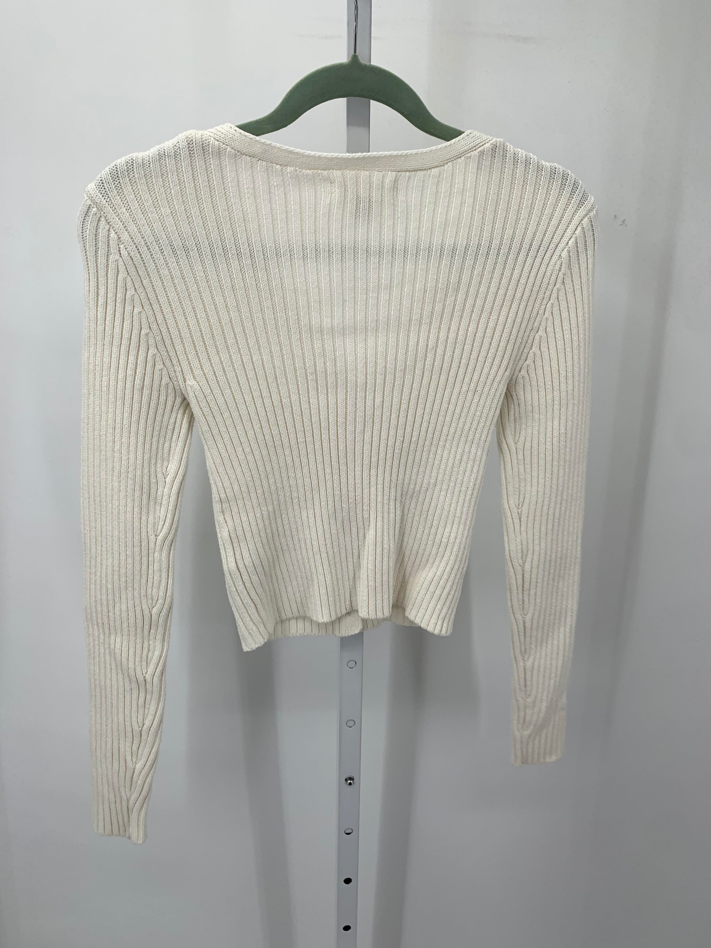 Size Small Juniors Long Sleeve Sweater