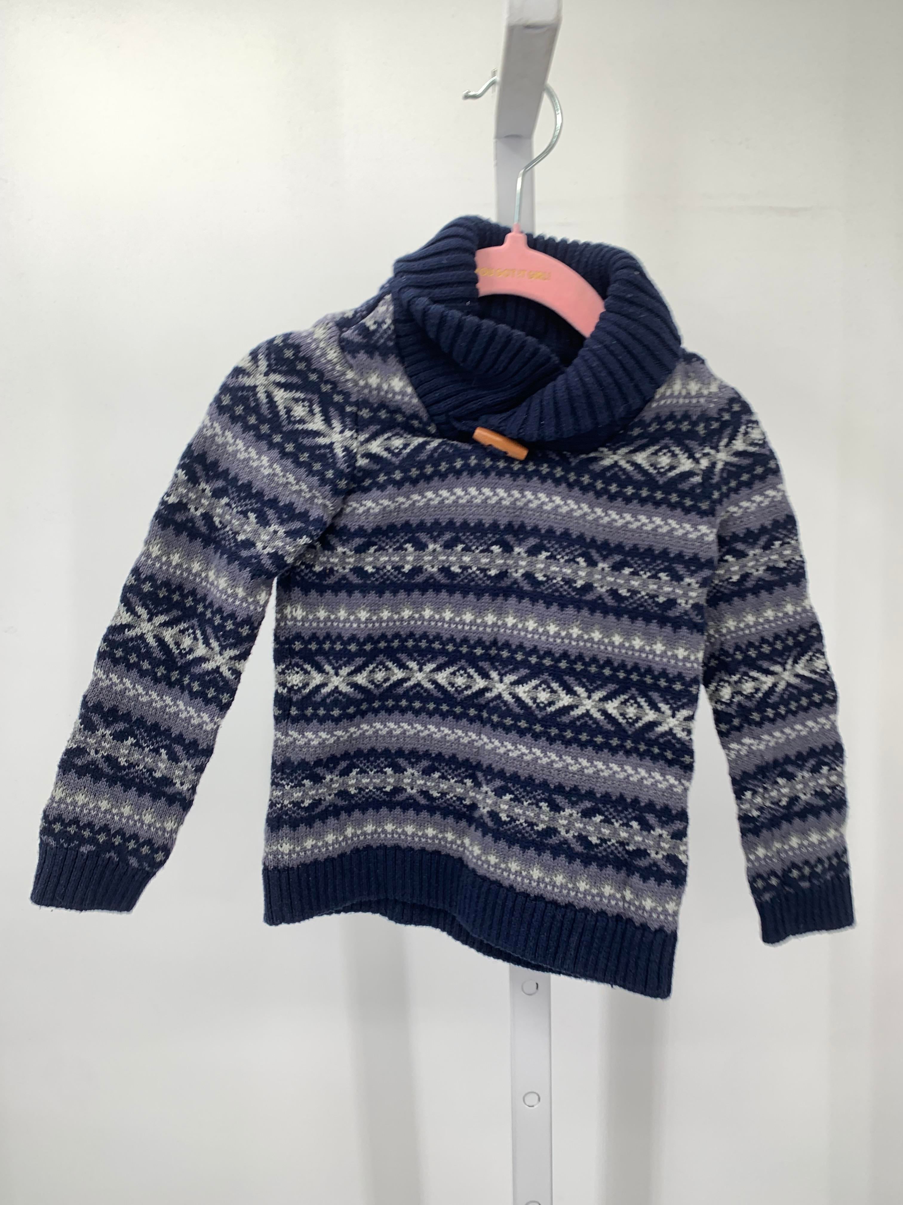 GREY PATTERN SWEATER.