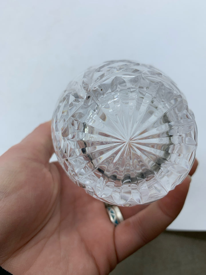 CRYSTAL W/ DETAILED CUTS VASE * SIGNED.