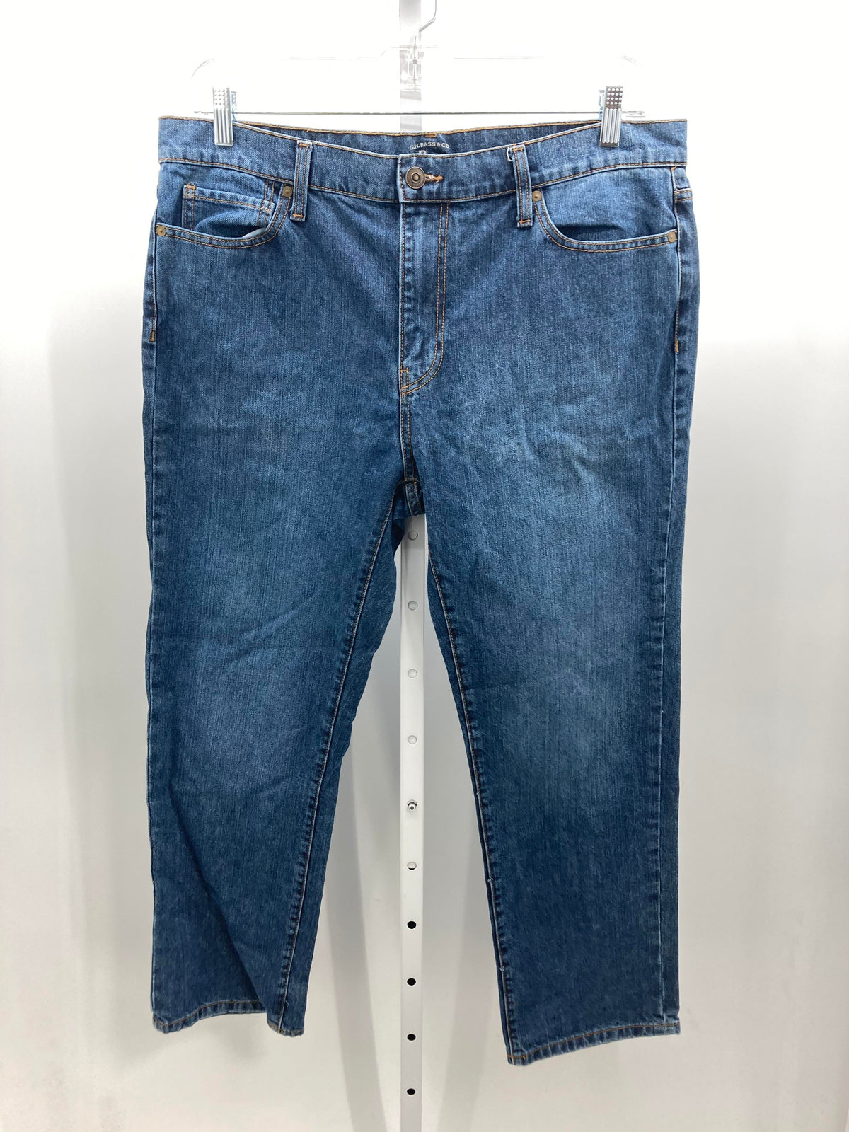 REGULAR FIT JEANS