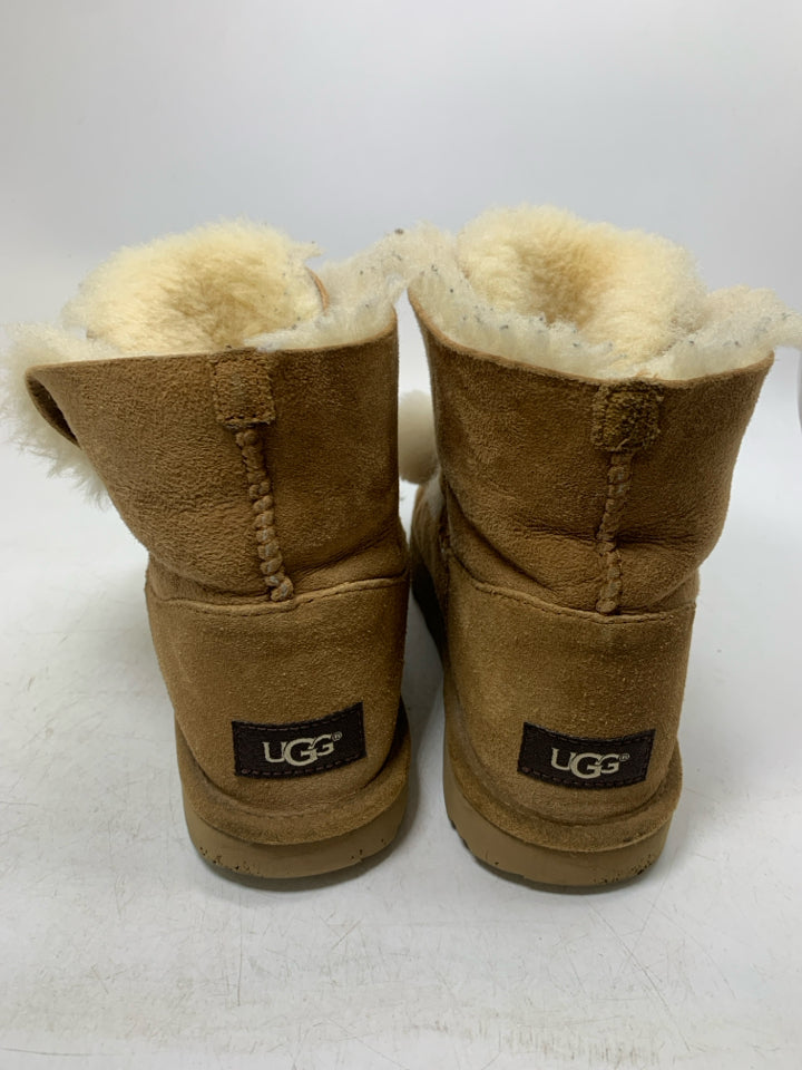 UGG Gita Chestnut Pom Pom Bow Ankle Boots