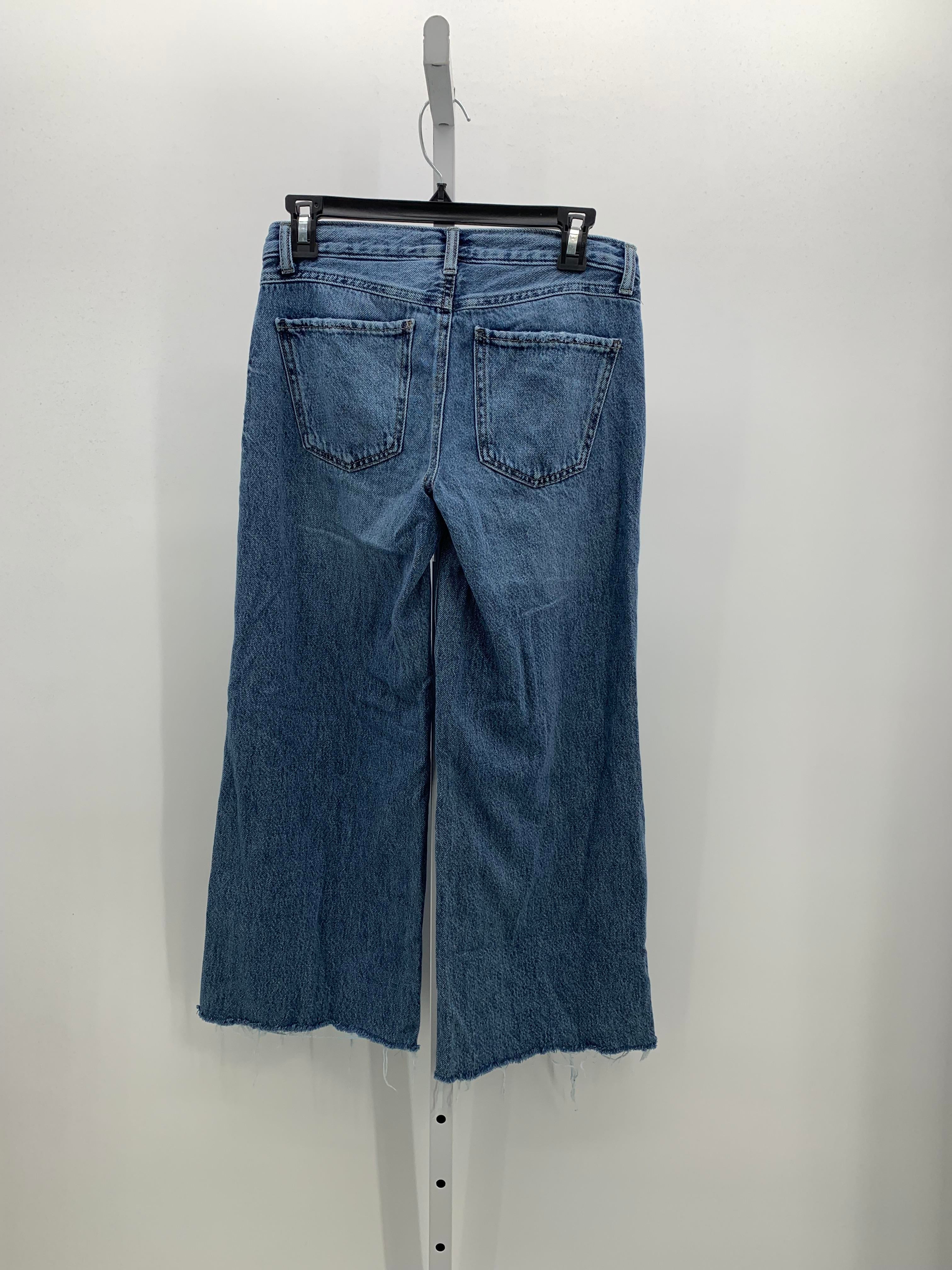 Size 0 Juniors Cropped