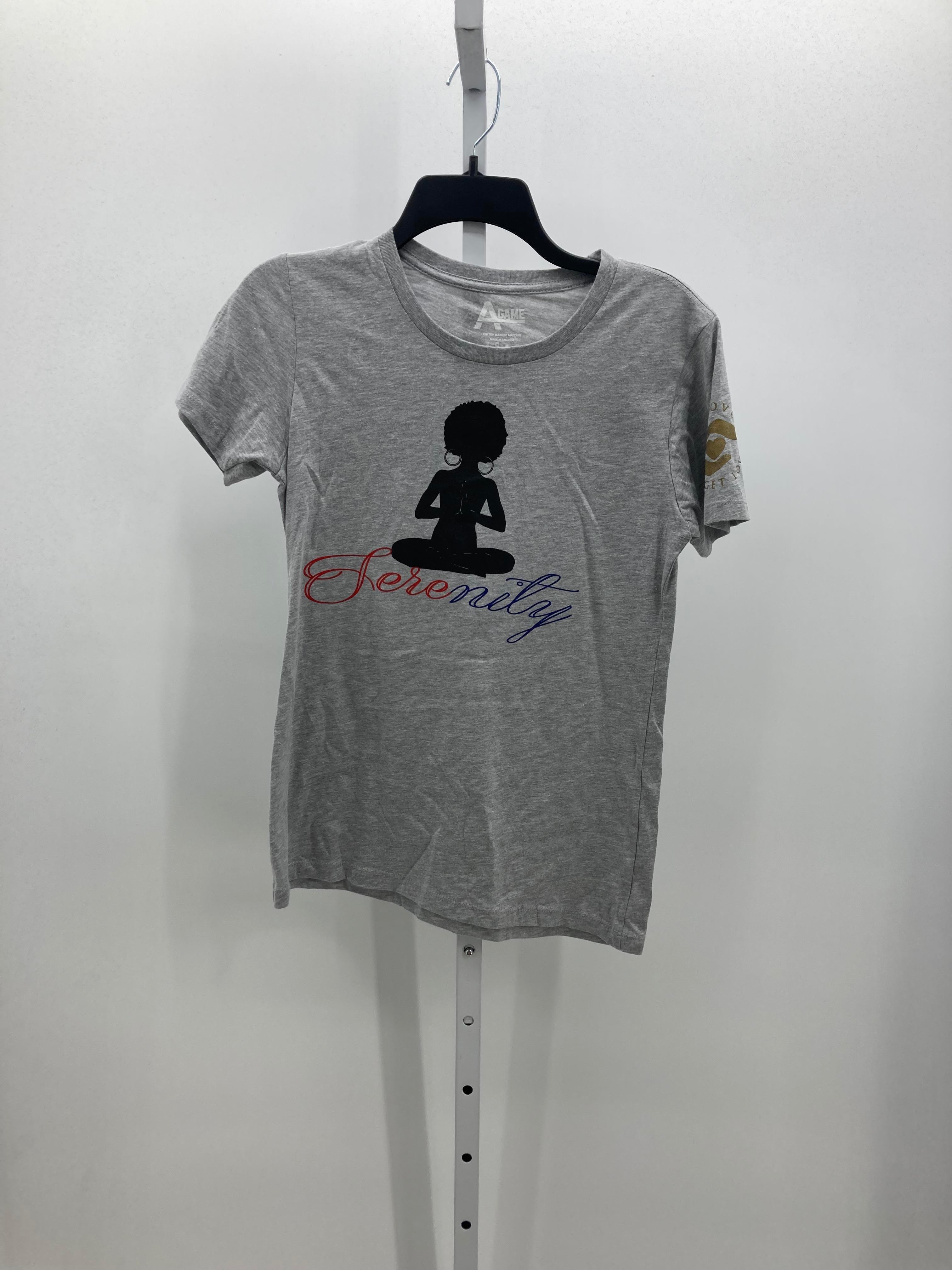 Size Medium Misses Short Sleeve Shirt