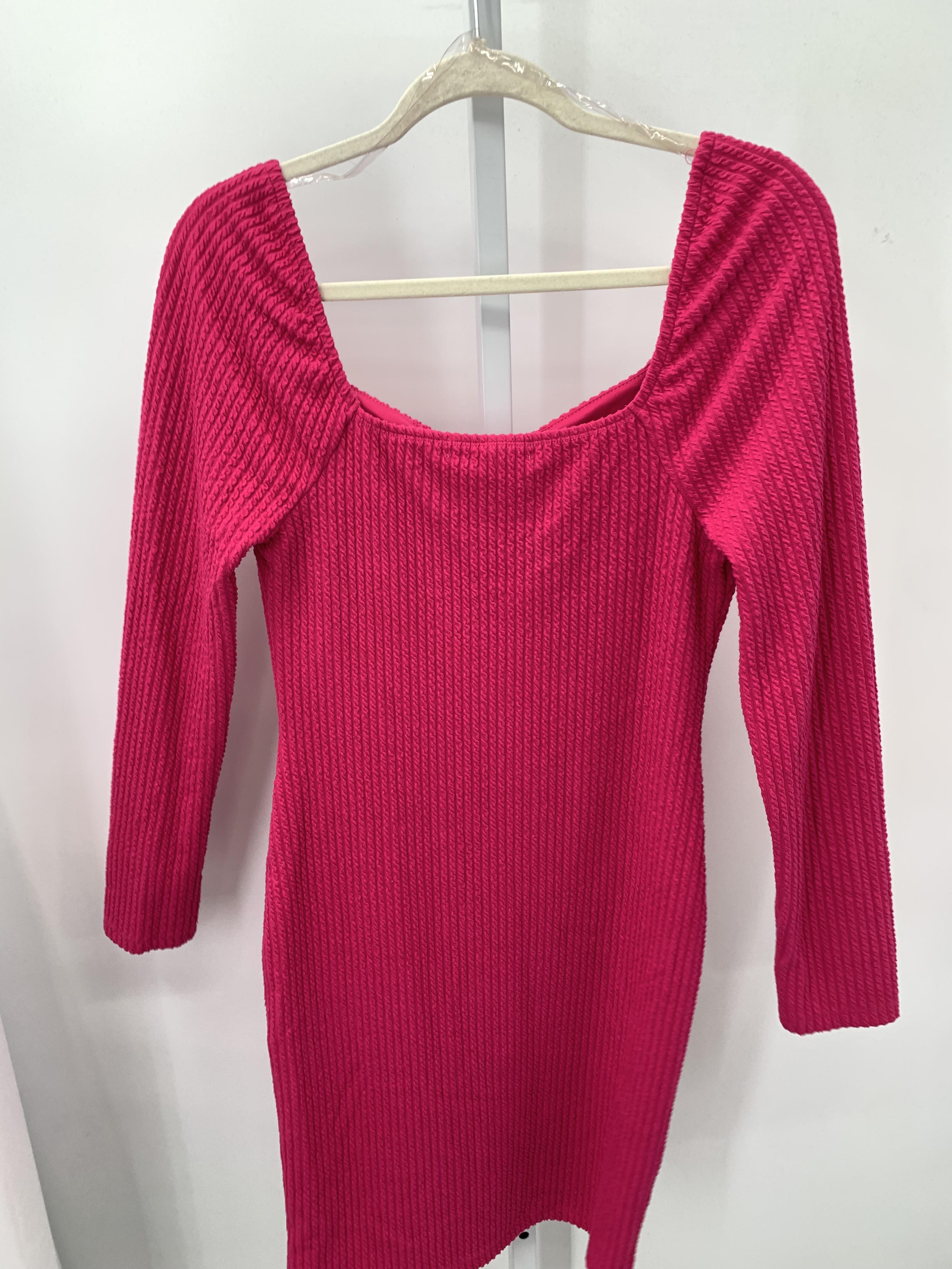 Size Medium Juniors Long Sleeve Dress