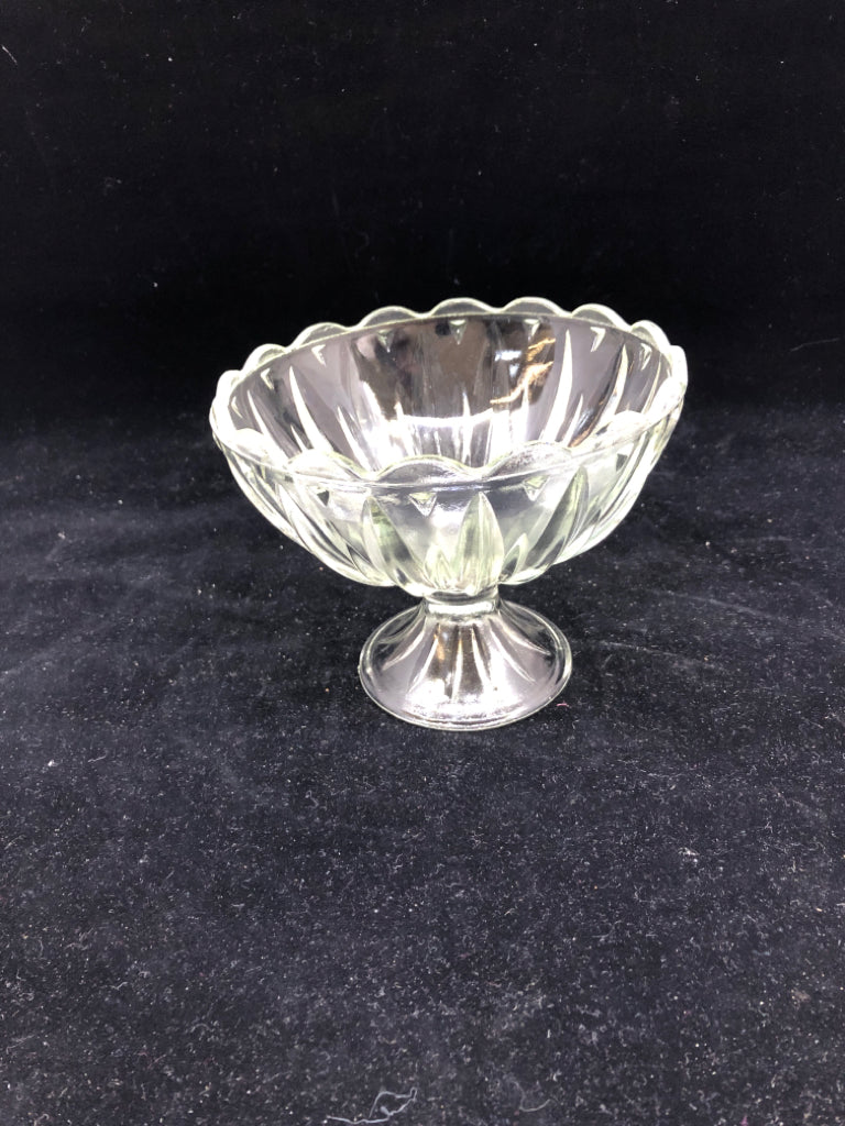 SCALLOP EDGE FOOTED GLASS CANDY DISH.
