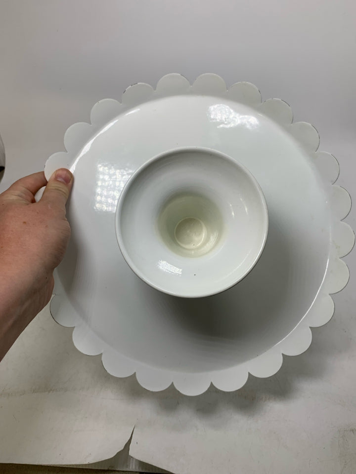 SHORT METAL CAKE STAND W/ SCALLOP EDGE.