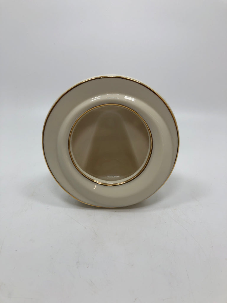 LENOX CIRCLE PICTURE FRAME.