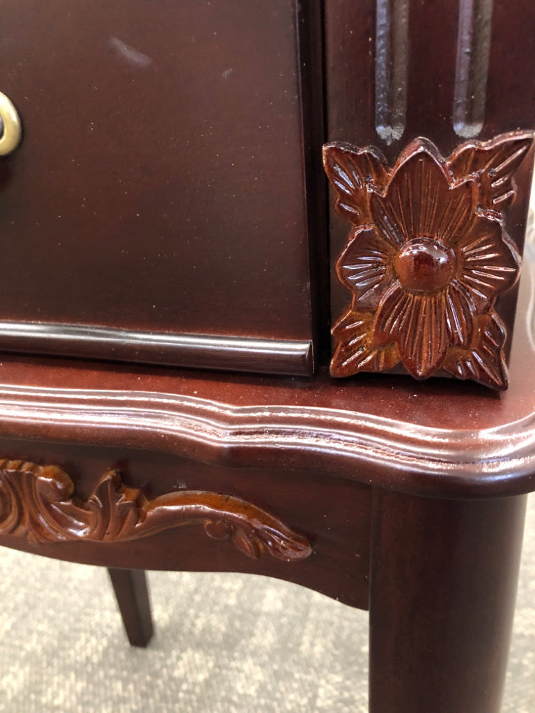 CHERRY WOOD JEWELRY ARMOIRE W/FLIP TOP 4 DRAWERS.