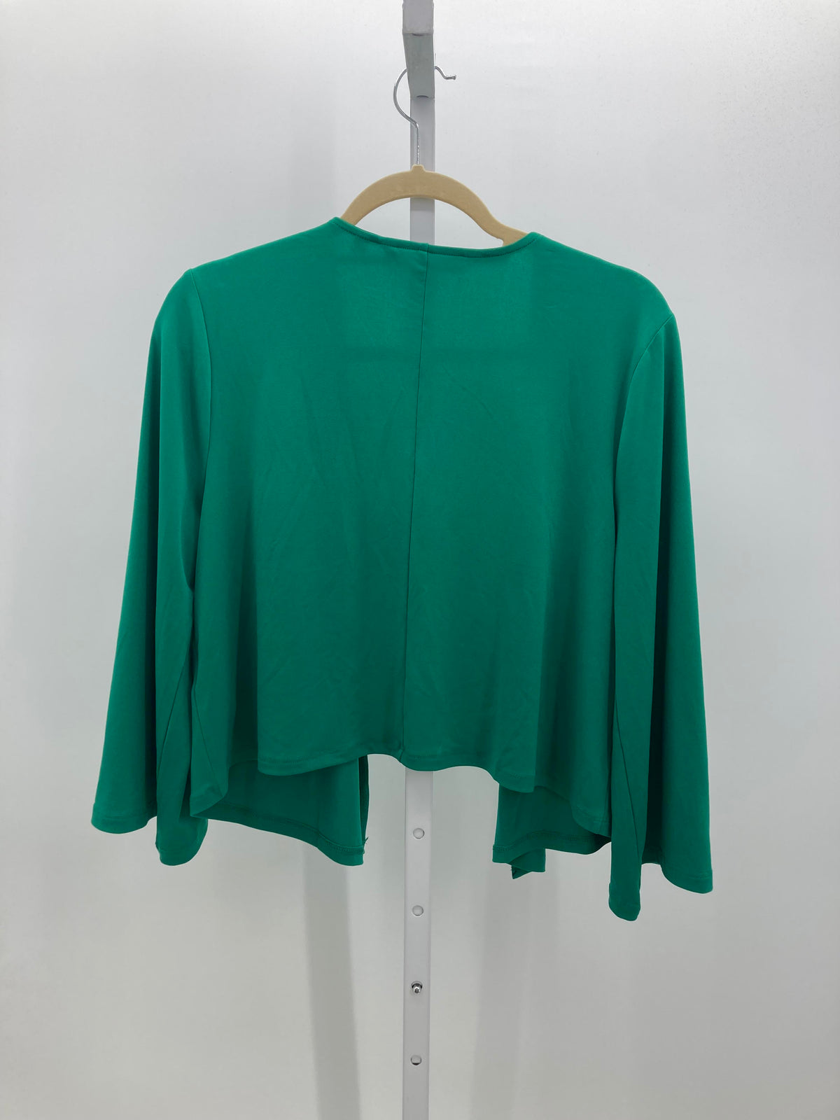 Size Large Misses 3/4 Sleeve Shirt