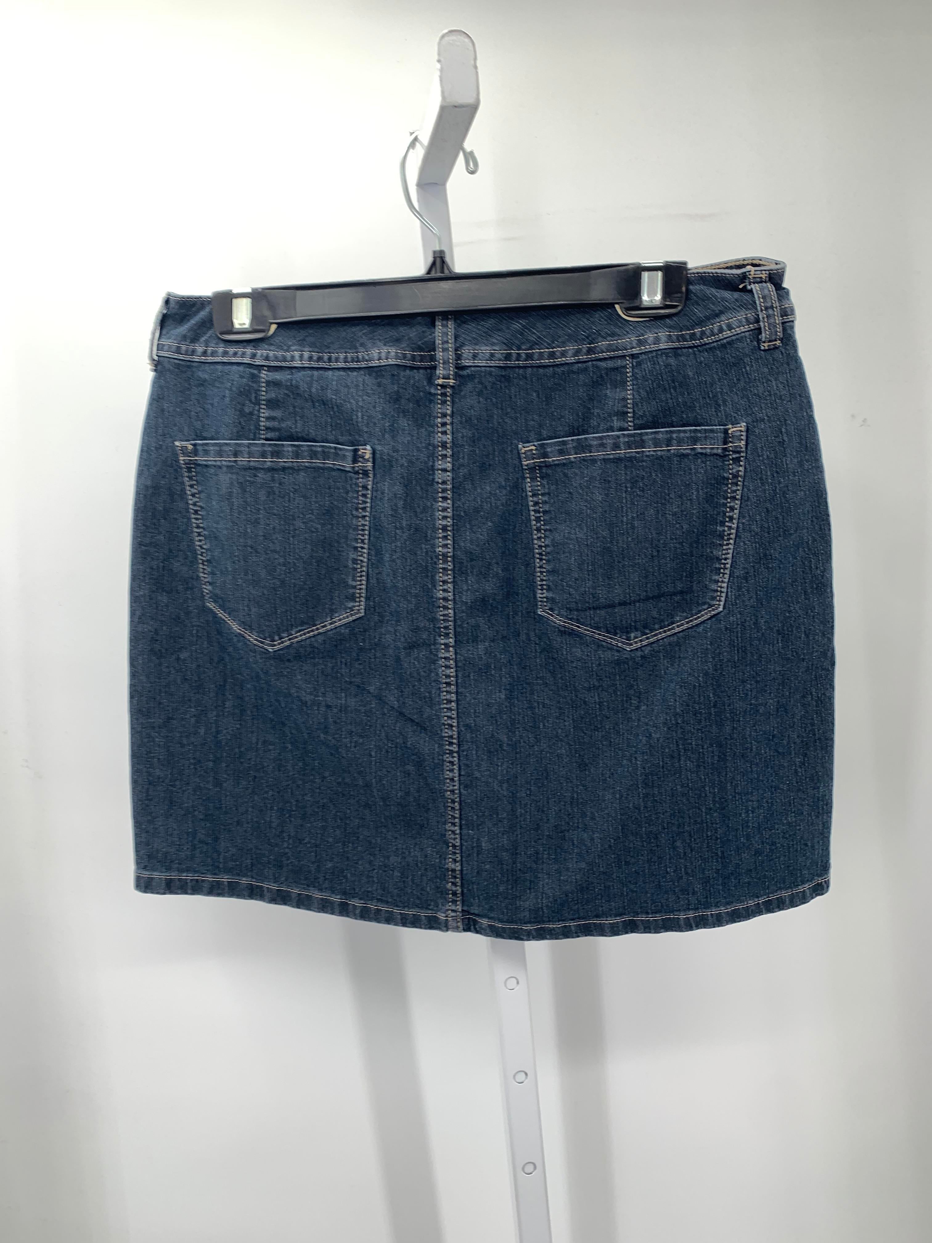 St. Johns Bay Size 12 Misses Skirt