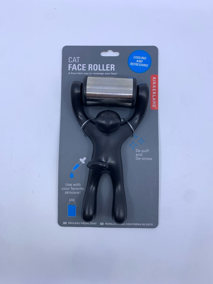 NIP BLACK CAT FACE ROLLER.